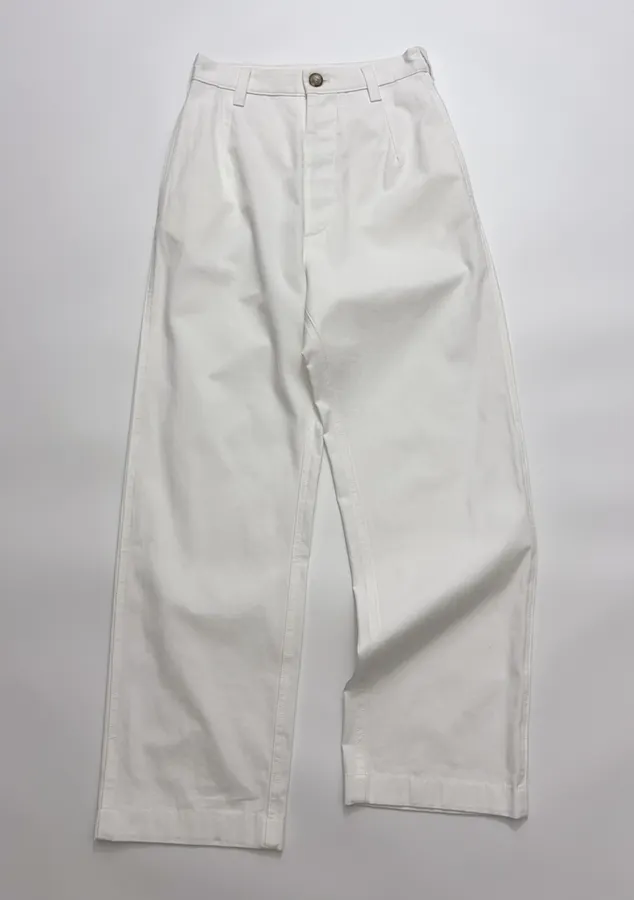 Ivory High-Waist Pleated Tapered Trousers in Off-White, product view