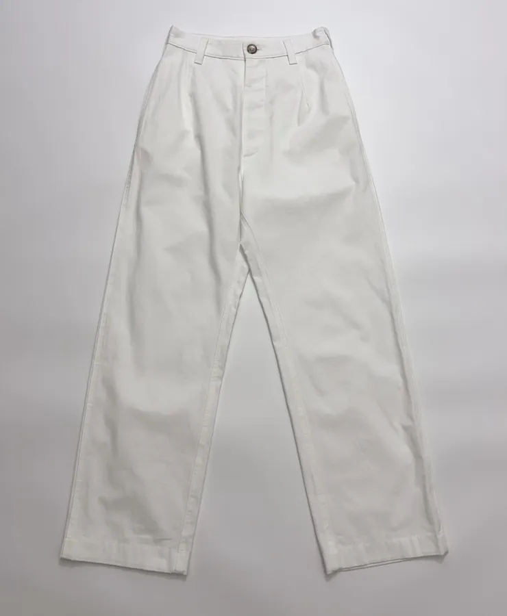 Ivory High-Waist Pleated Tapered Trousers in Off-White, product view 02