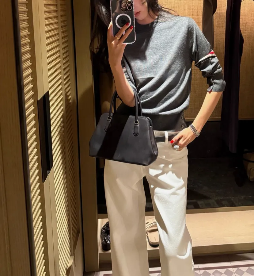 Classic Color-Block Striped Webbing Button Slit Wool Lightweight Knit Sweater in Charcoal, product view 03