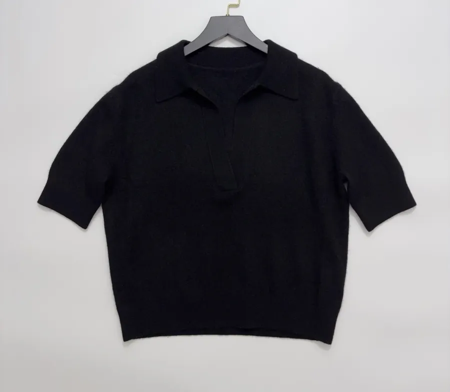 Solid Cashmere Collared Short-Sleeve Knit Polo in Navy, product view 01