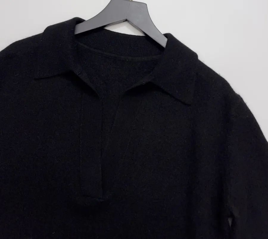 Solid Cashmere Collared Short-Sleeve Knit Polo in Navy, product view 03
