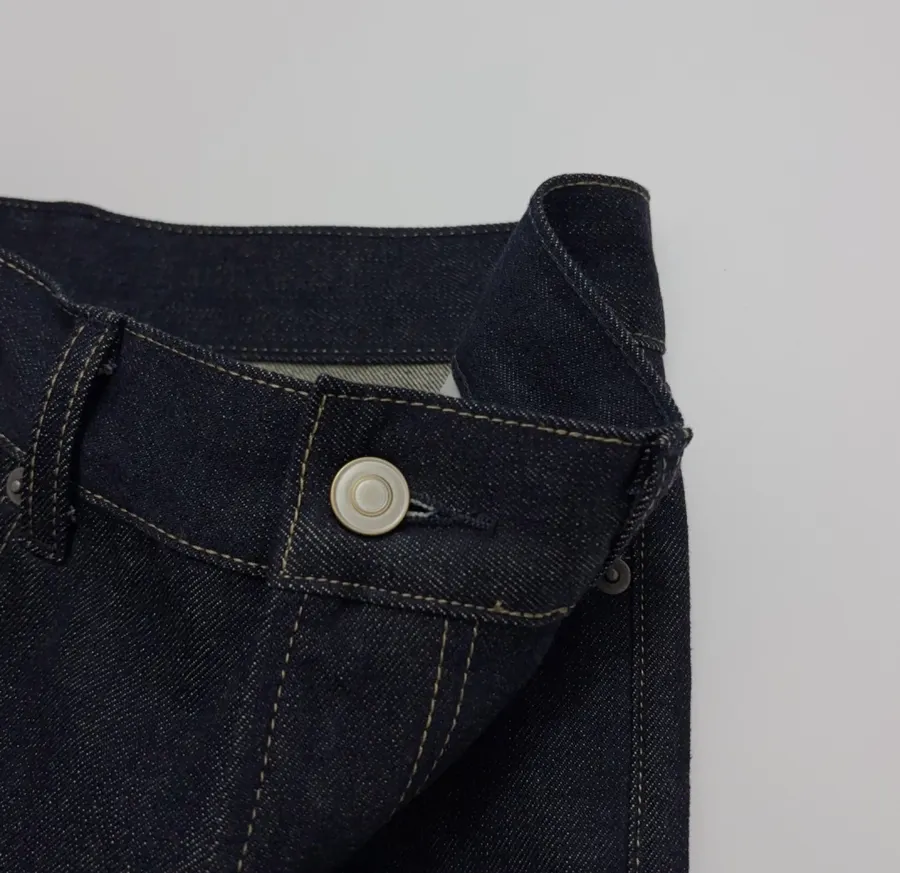 Dark Blue High-Waist Cropped Straight Jeans in Navy, product view 08