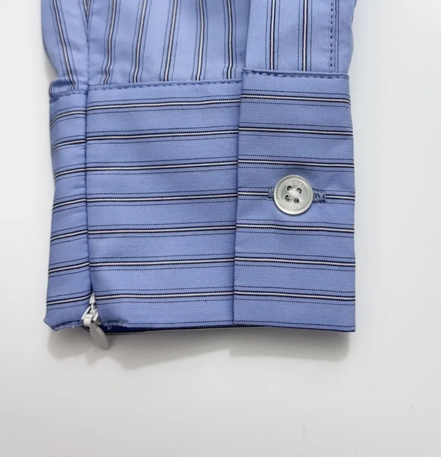 Top Irregularmente Empalmado in Navy and Blue, product view 14
