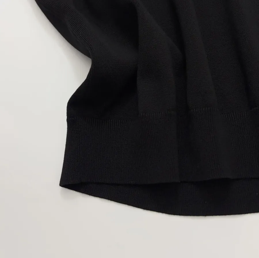 Letter Crew Neck Long-Sleeve Knitted Pullover Sweater in Black, product view 10