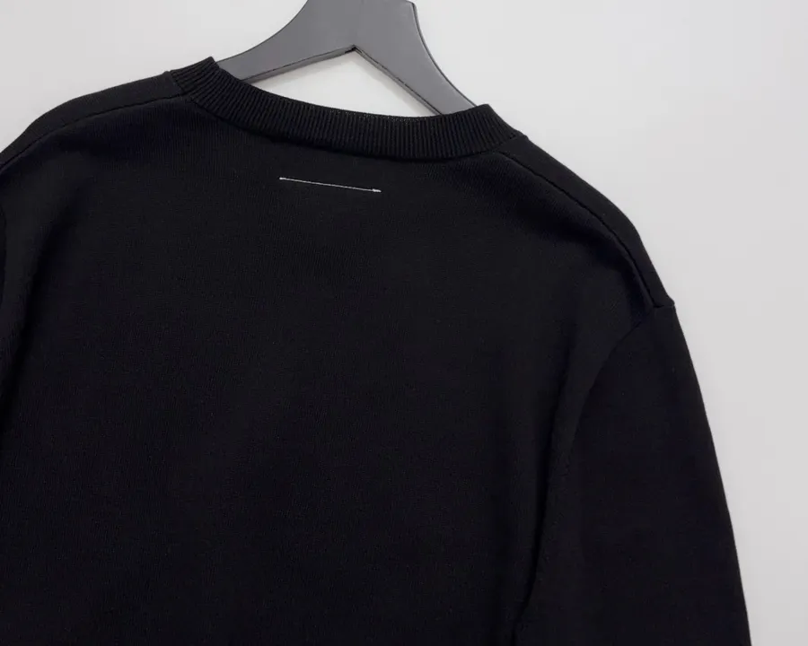 Letter Crew Neck Long-Sleeve Knitted Pullover Sweater in Black, product view 15