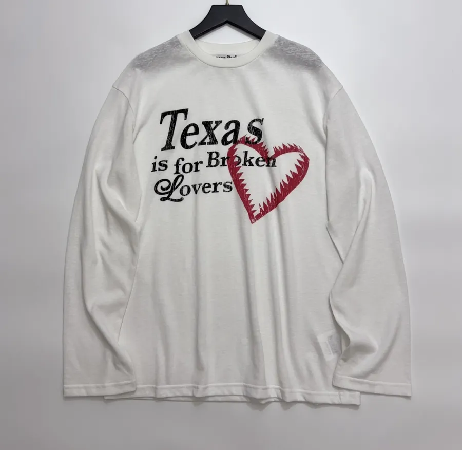 Graffiti Graphic Relaxed Long-Sleeve T-Shirt in White, product view 01