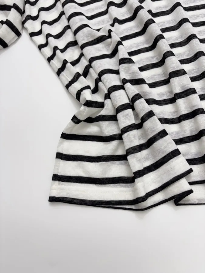 Letter-Striped Loose Long-Sleeve T-Shirt Top in Black and White, product view 11