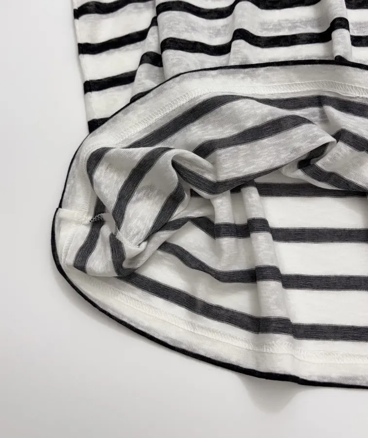 Letter-Striped Loose Long-Sleeve T-Shirt Top in Black and White, product view 13