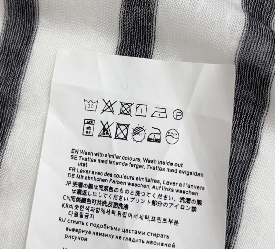 Letter-Striped Loose Long-Sleeve T-Shirt Top in Black and White, product view 17