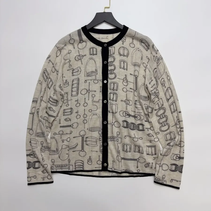 Printed Crew-Neck Long-Sleeve Knitted Cardigan in Beige and Black, product view 01