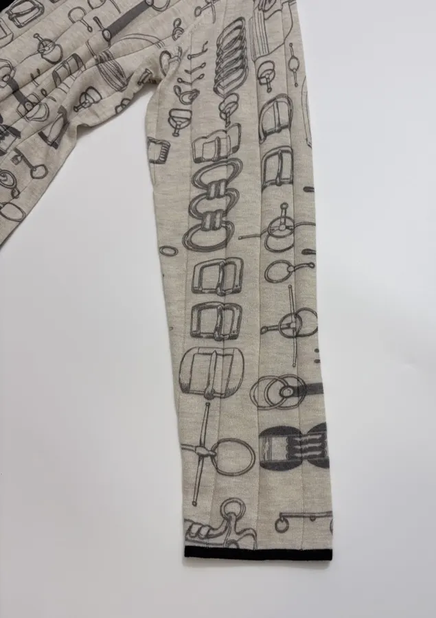 Printed Crew-Neck Long-Sleeve Knitted Cardigan in Beige and Black, product view 05