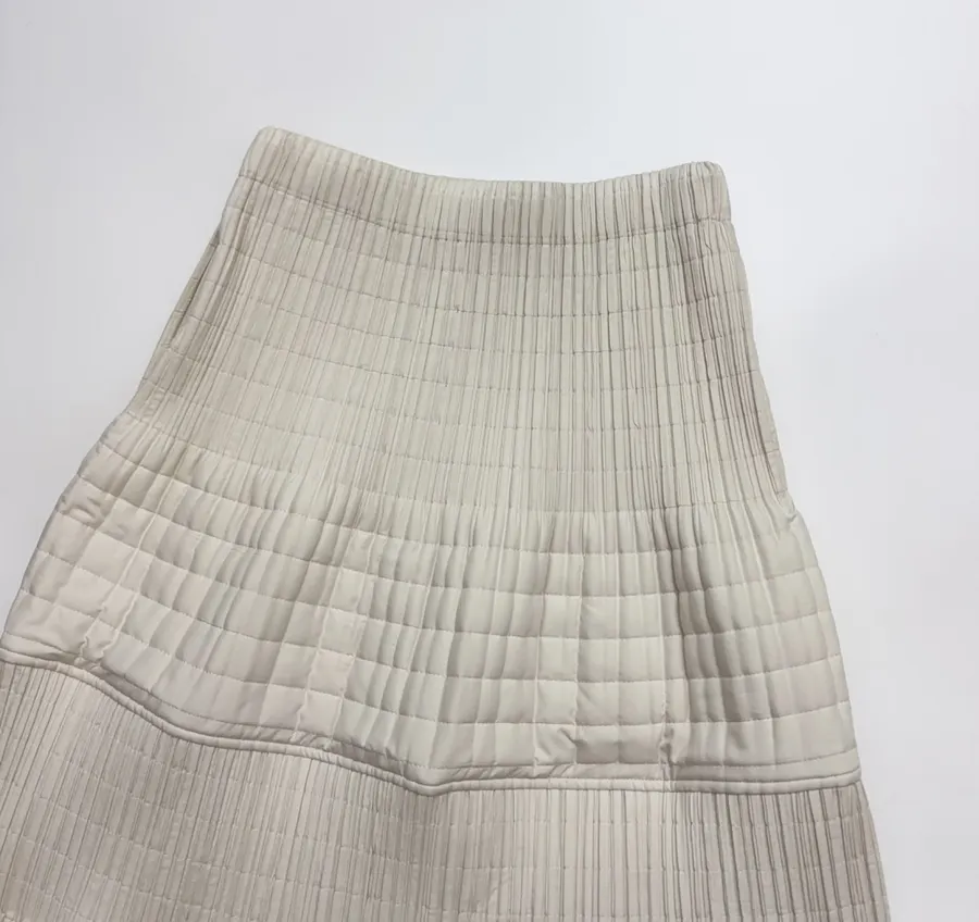 Ivory Quilted Pleated A-Line Midi Skirt in Off-White, product view 15