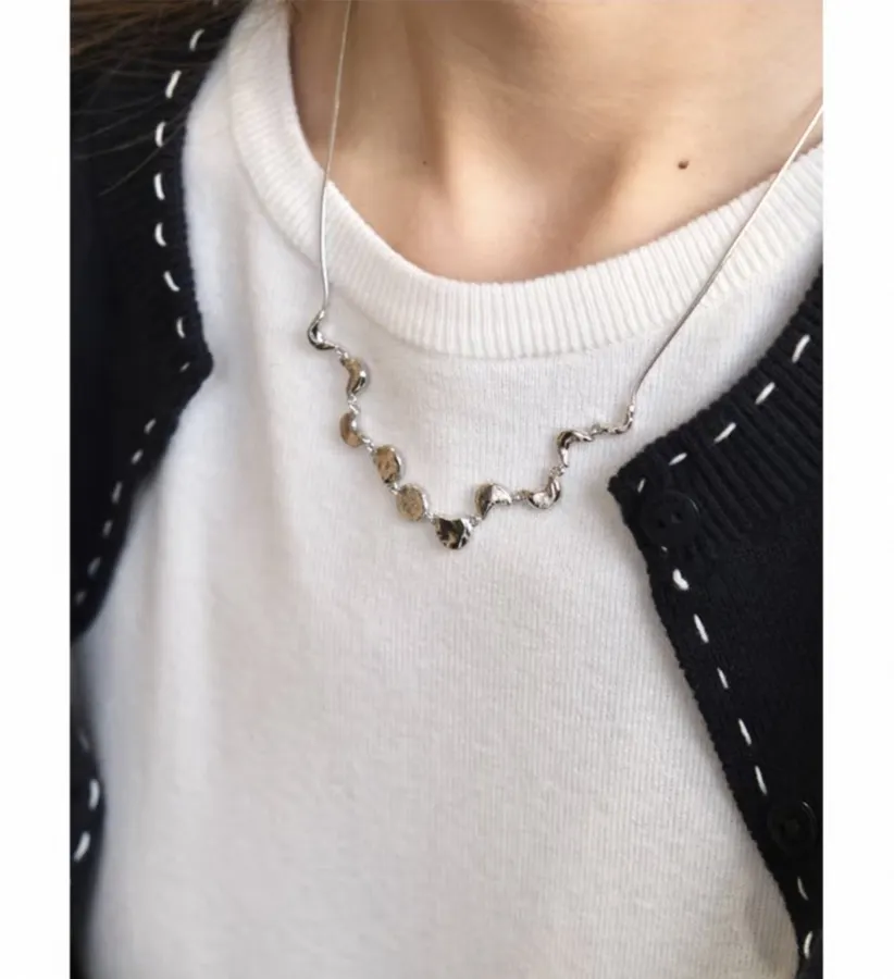 Two-Tone Chunky Linked-Crescent Necklace in Gold and Silver, product view 09