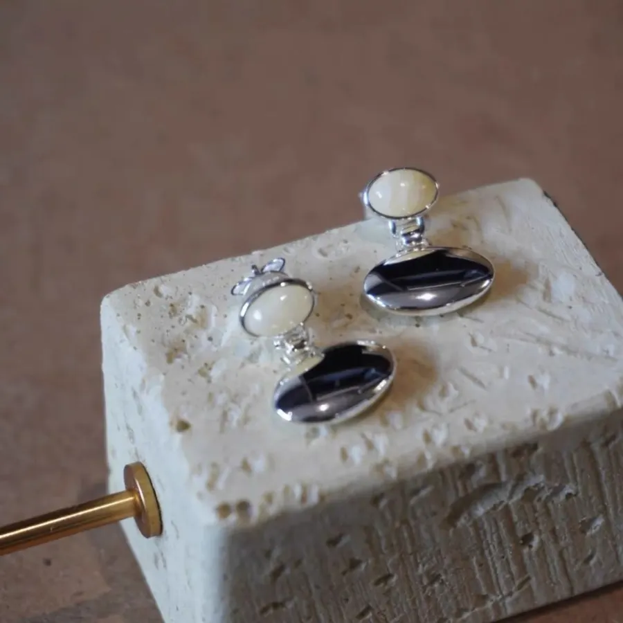 Silver Two-Tone Oval Drop Earrings in Gold and Silver, product view 03