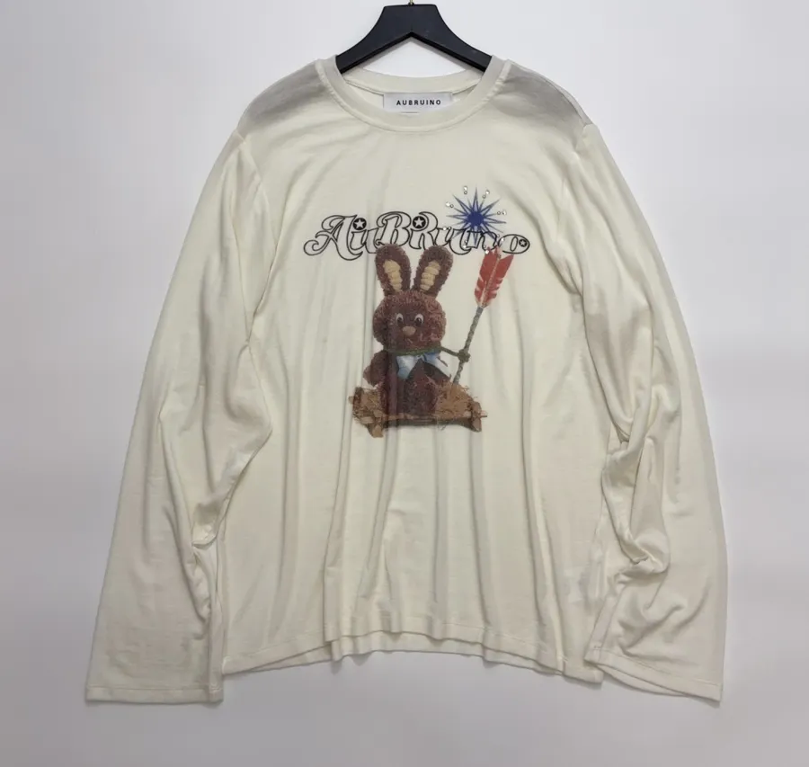 Retro Exquisite Printed Adventure Bunny Long-Sleeve T-Shirt in Off-White, product view 02
