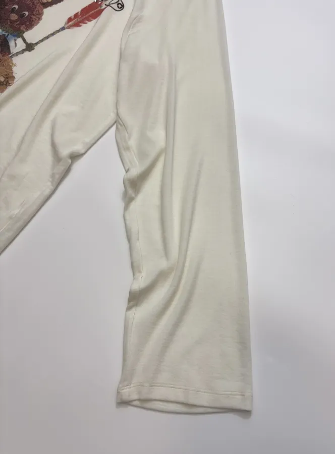 Retro Exquisite Printed Adventure Bunny Long-Sleeve T-Shirt in Off-White, product view 09
