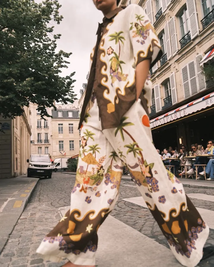 Printed Elastic-Waist Casual Pants | Retro Resort-Style Wide-Leg Trousers in Off-White Multicolor, product view 06