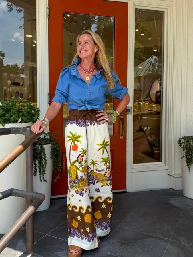 Printed Elastic-Waist Casual Pants | Retro Resort-Style Wide-Leg Trousers in Off-White Multicolor, product view 07