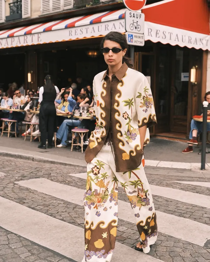 Printed Elastic-Waist Casual Pants | Retro Resort-Style Wide-Leg Trousers in Off-White Multicolor, product view 09