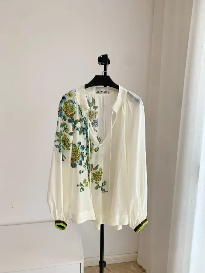 Floral V-Neck Shirt | Lightweight Plant Print Loose Long-Sleeve Blouse in Off-White, product view 02