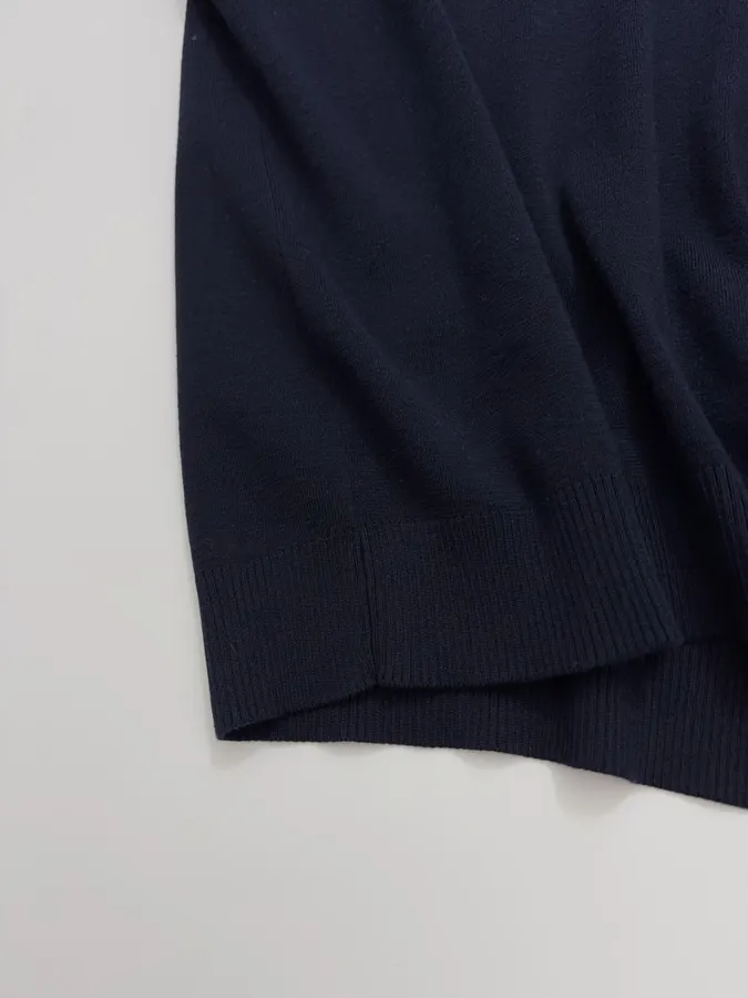 Classic Collar Long-Sleeve Real Silk Cotton Thin Knit V-Neck Long-Sleeve Top in Navy, product view 10