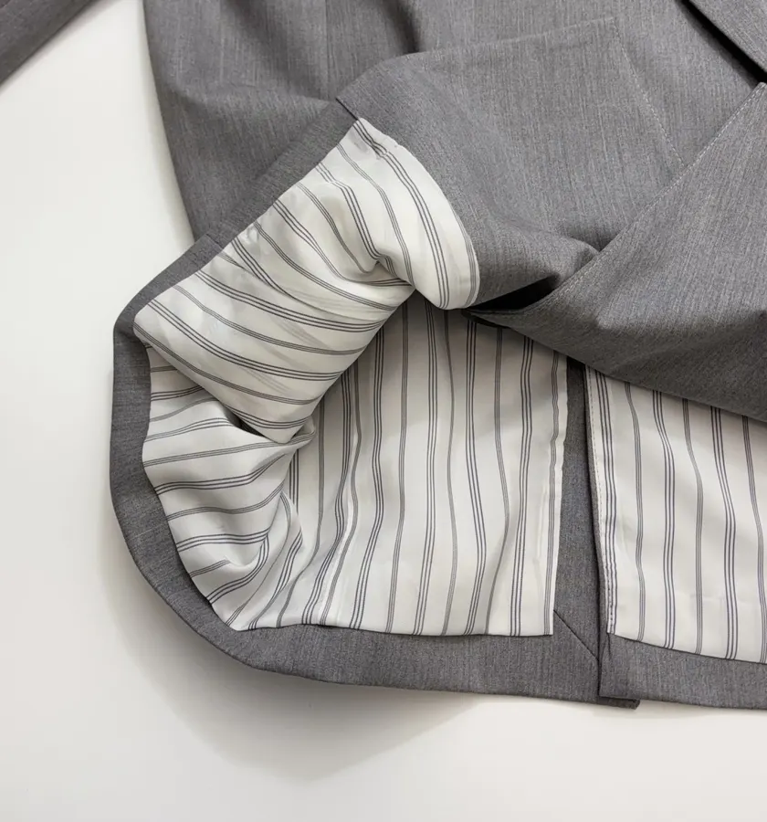 Classic Double-Breasted Silhouette Light Gray Thin Padded Shoulder Suit Jacket in Gray, product view 10