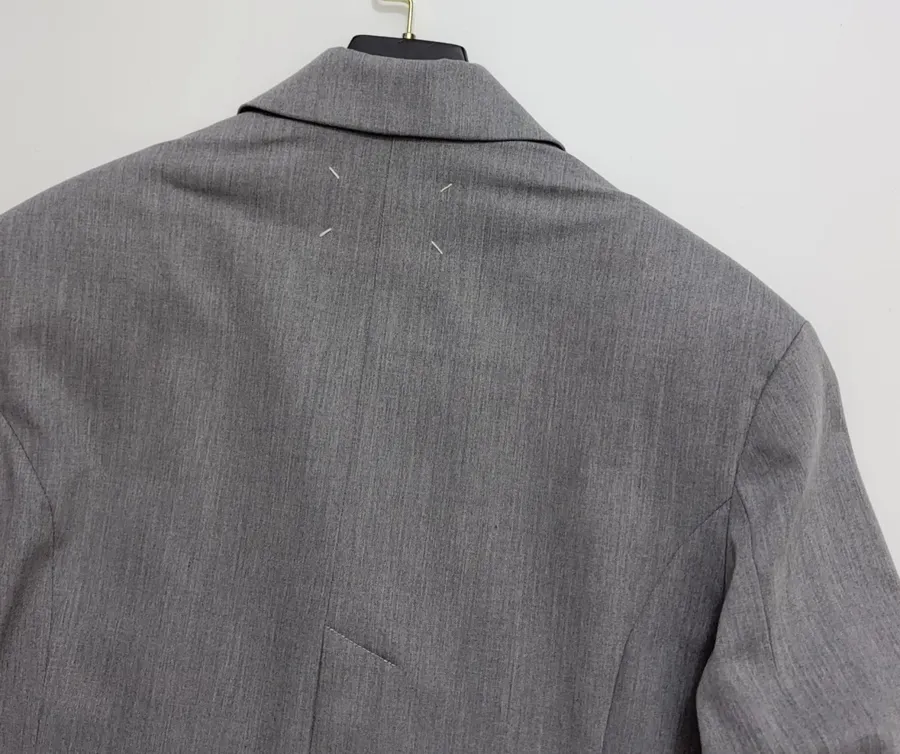 Classic Double-Breasted Silhouette Light Gray Thin Padded Shoulder Suit Jacket in Gray, product view 17