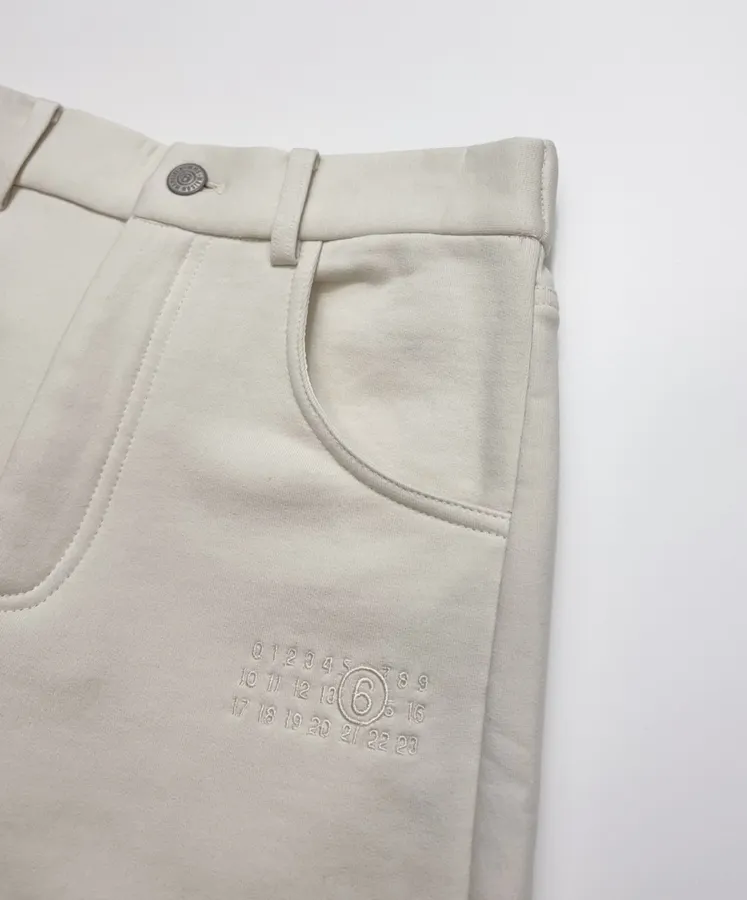 Embroidered Ivory High-Waist Wide-Leg Trousers in 奶白, product view 04