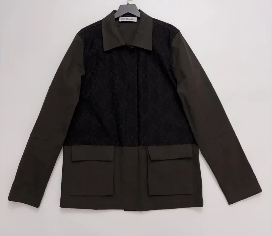 Niche Workwear-style Flap Pocket Lapel Lace-spliced Jacket Coat in Black, product view 01