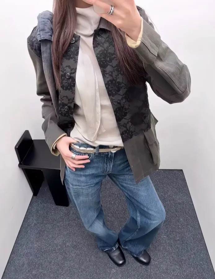 Niche Workwear-style Flap Pocket Lapel Lace-spliced Jacket Coat in Black, product view 16