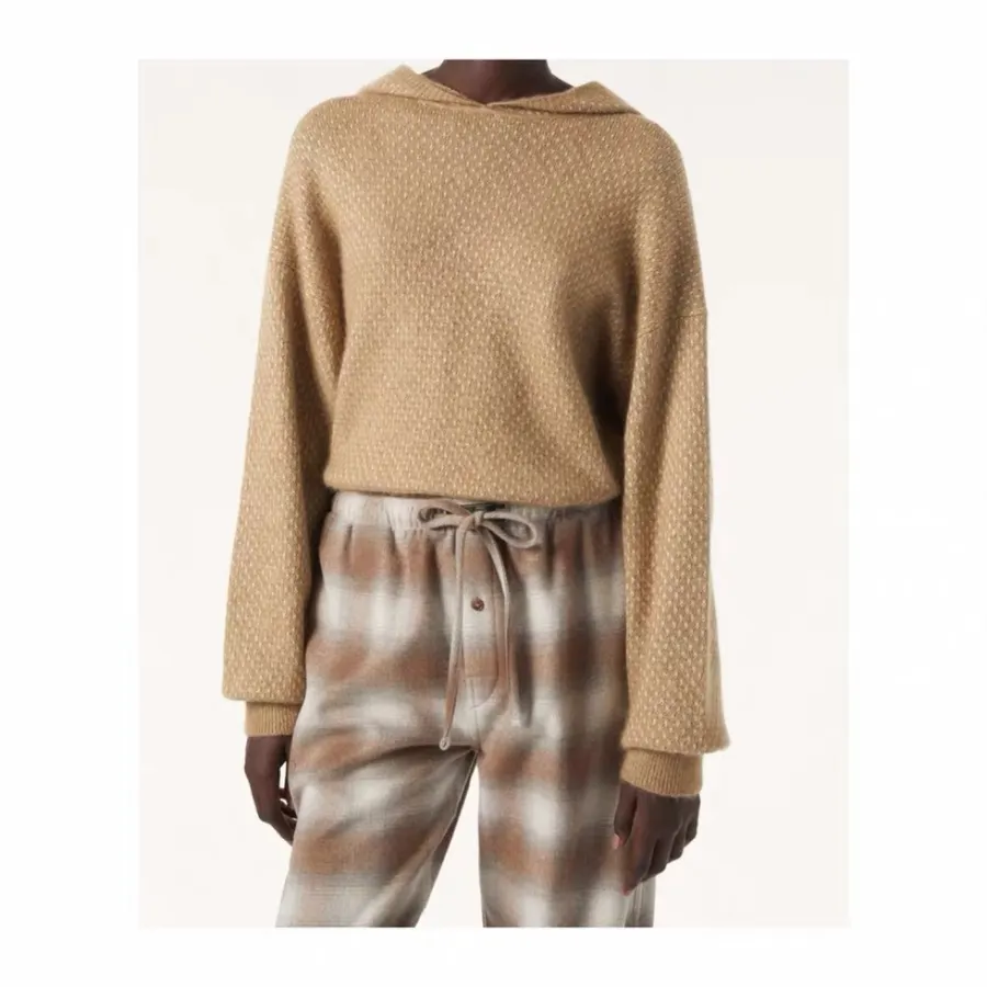 Long-Sleeve Knitted Loose-Fit Top in Taupe, product view 18