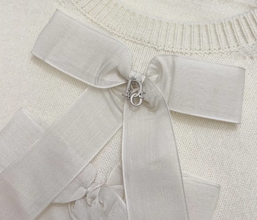 Ivory Bow-Appliqué Crew-Neck Knit Sweater in Off-White, product view 06