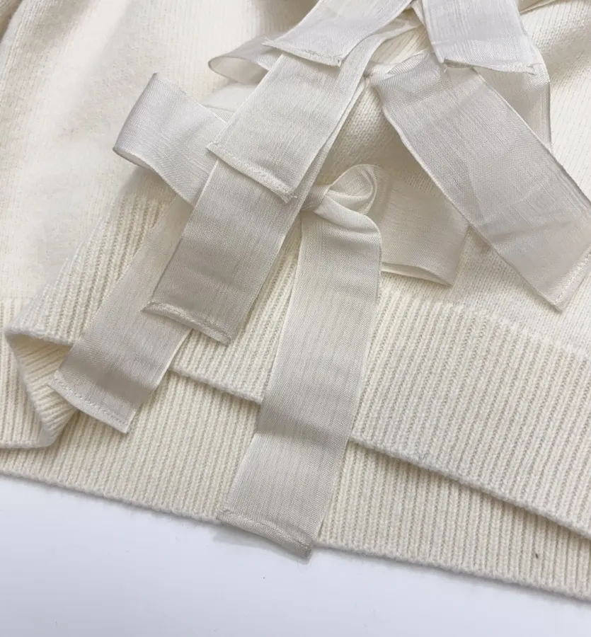 Ivory Bow-Appliqué Crew-Neck Knit Sweater in Off-White, product view 14