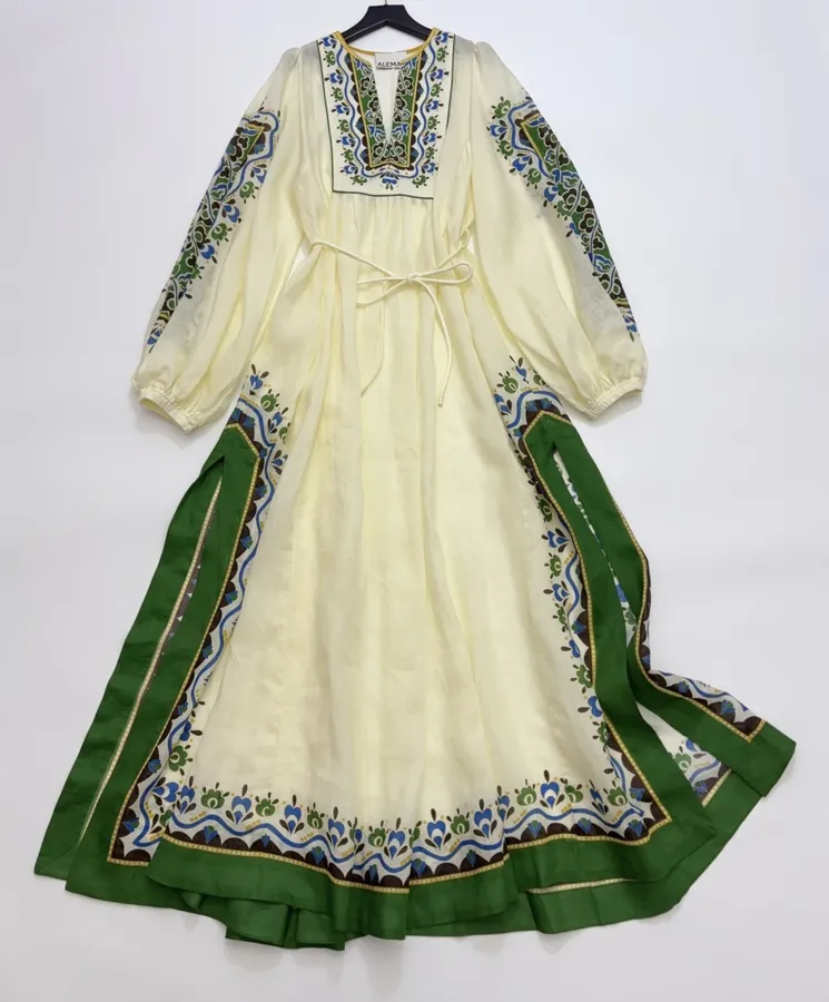Printed Long Top-Style Dress in Cream, product view 17