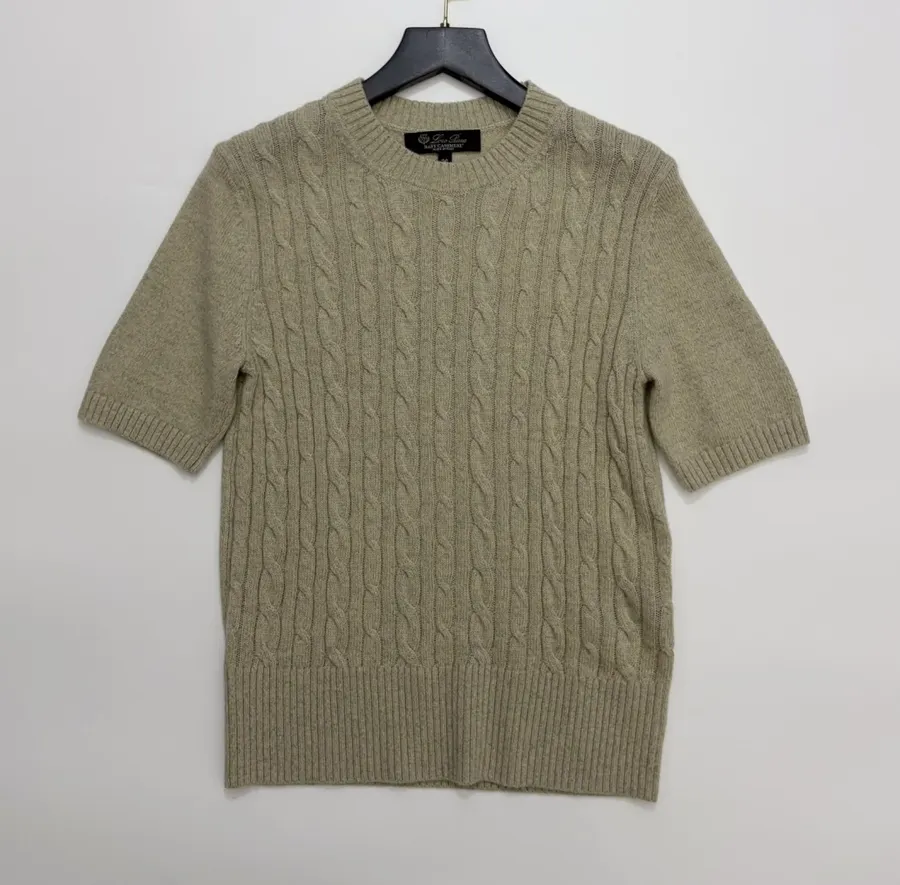 Round-Neck Knitted Short-Sleeve Top in Oatmeal, product view 01