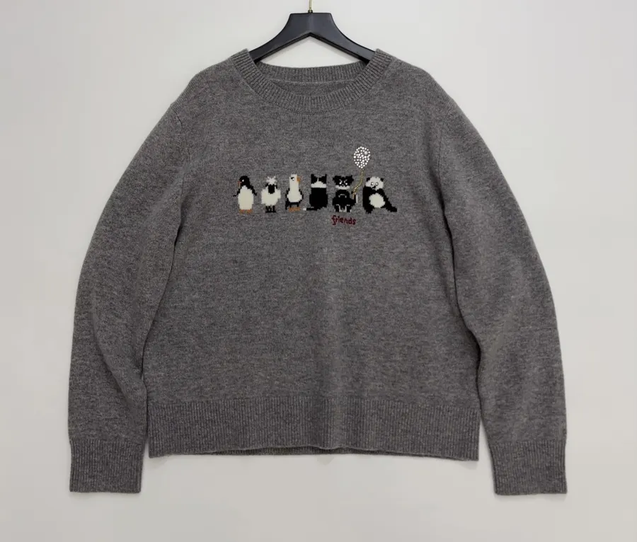Jacquard Crew-Neck Knit Sweater in Gray, product view 01