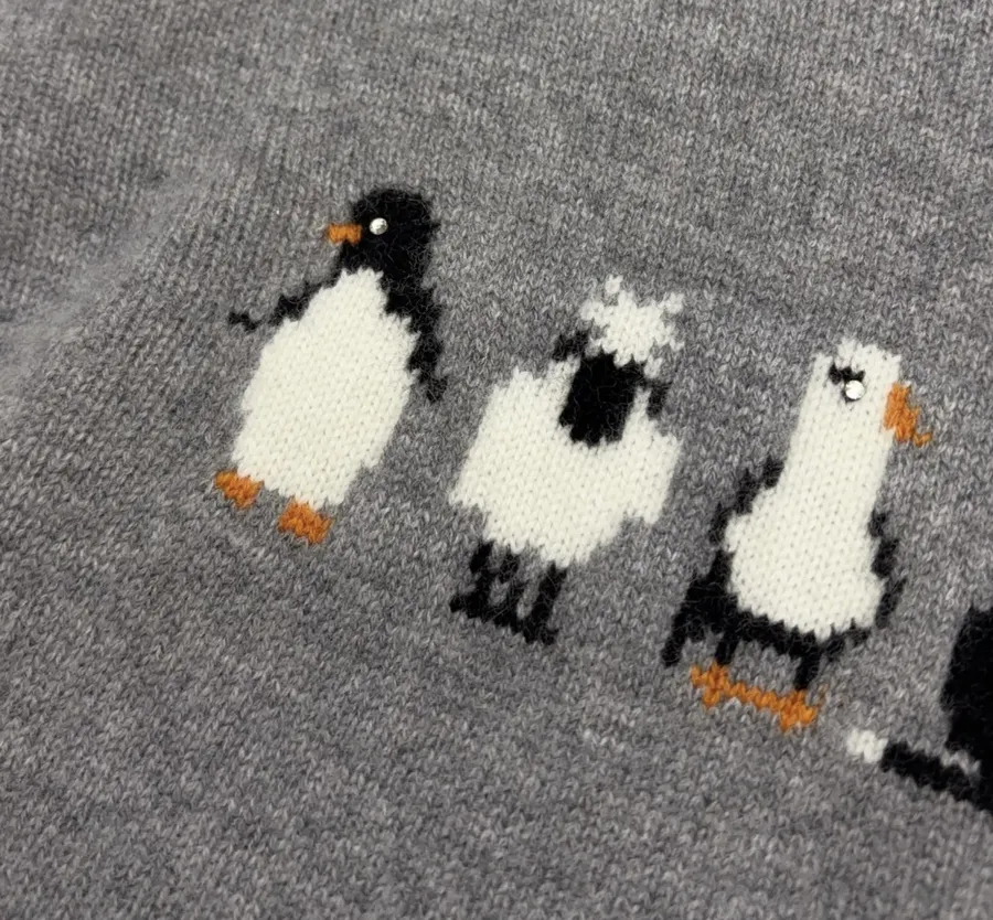 Jacquard Crew-Neck Knit Sweater in Gray, product view 05