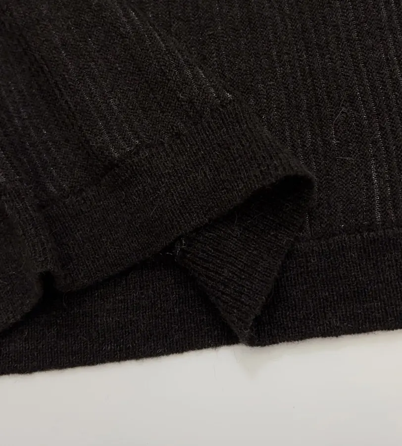 Round-Neck Sleeveless Knit Vest, Slim-Fit Top in Black, product view 10