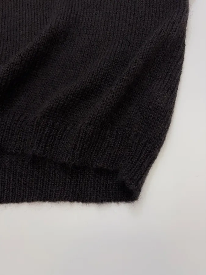 Mohair Vest in Black, product view 08