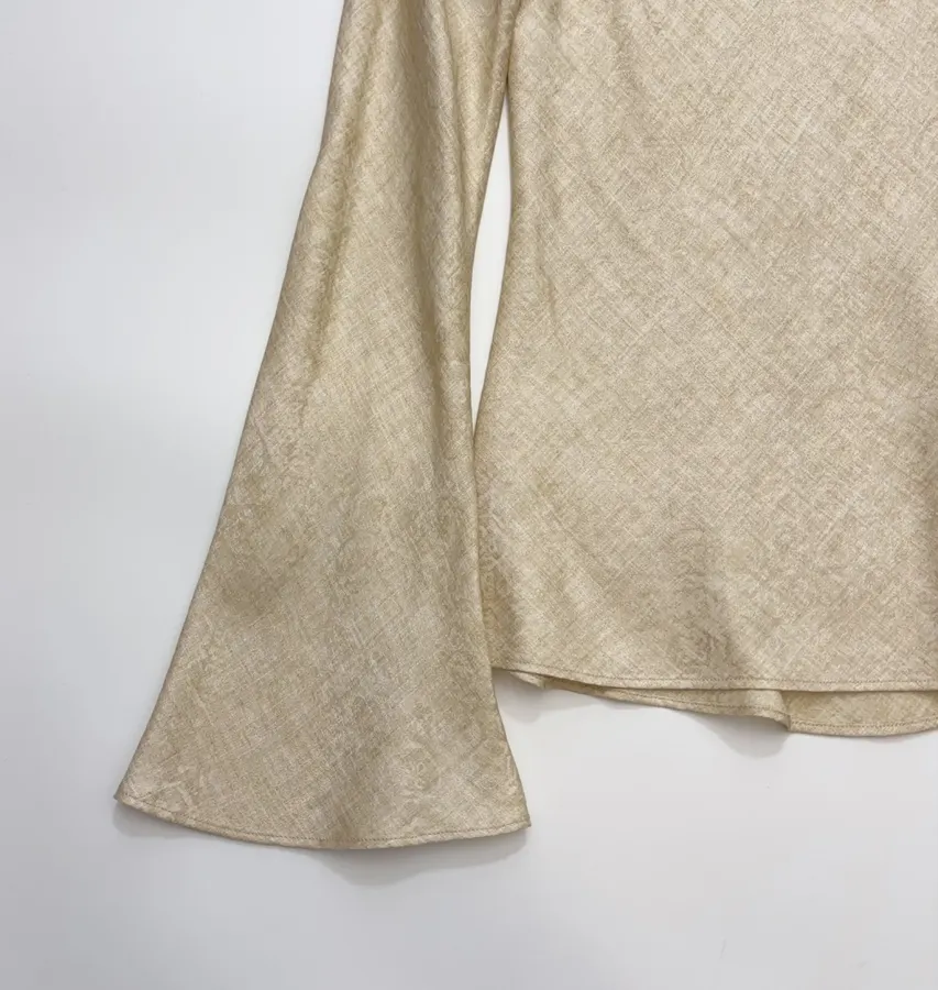 Retro-style Merino Wool Blend Jacquard Slim-fit One-shoulder Round-neck Long-sleeve Shirt in Oatmeal, product view 09