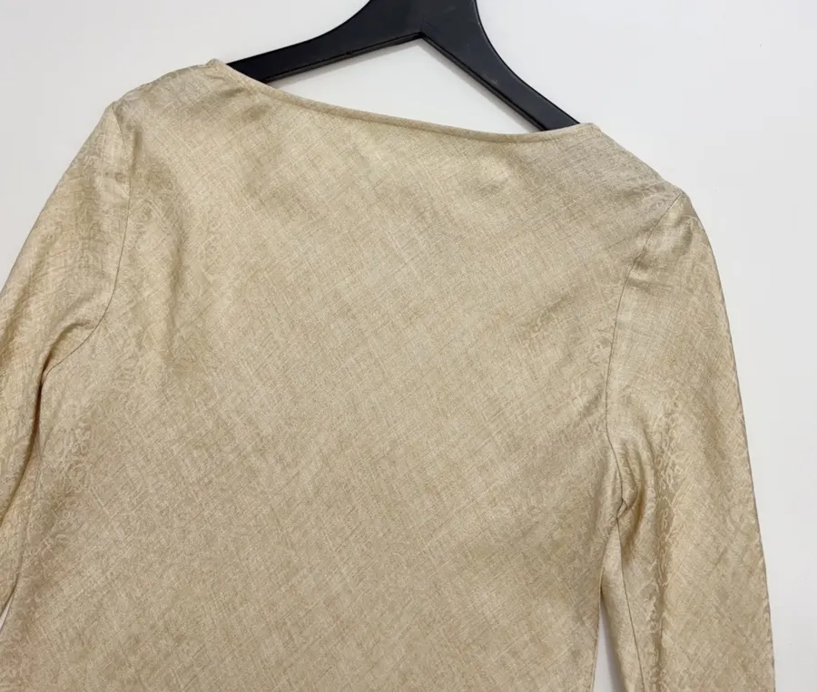 Retro-style Merino Wool Blend Jacquard Slim-fit One-shoulder Round-neck Long-sleeve Shirt in Oatmeal, product view 16