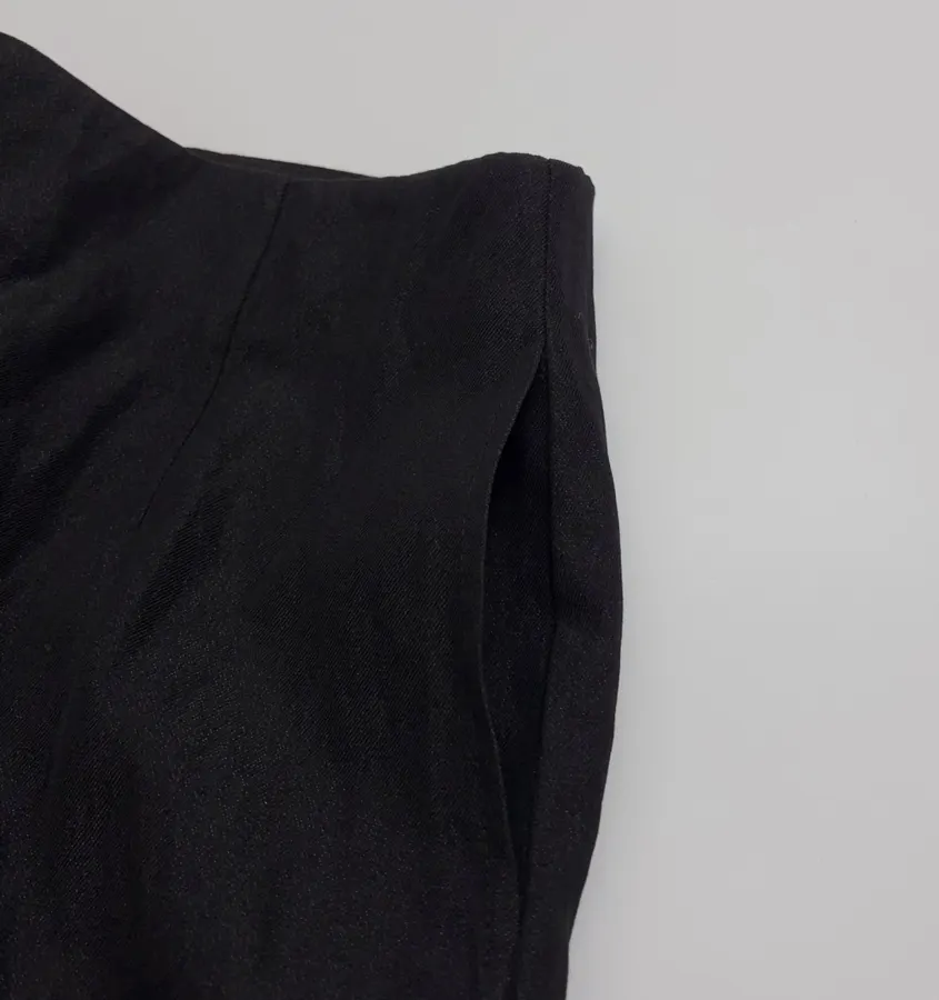 Black High-Waist Straight Midi Skirt in Black, product view 03
