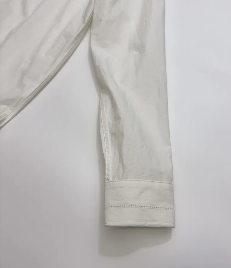 Loose Long-sleeve Shirt in White, product view 10