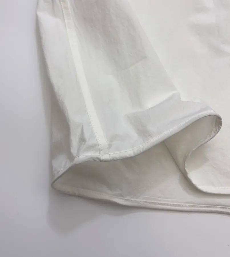 Loose Long-sleeve Shirt in White, product view 13