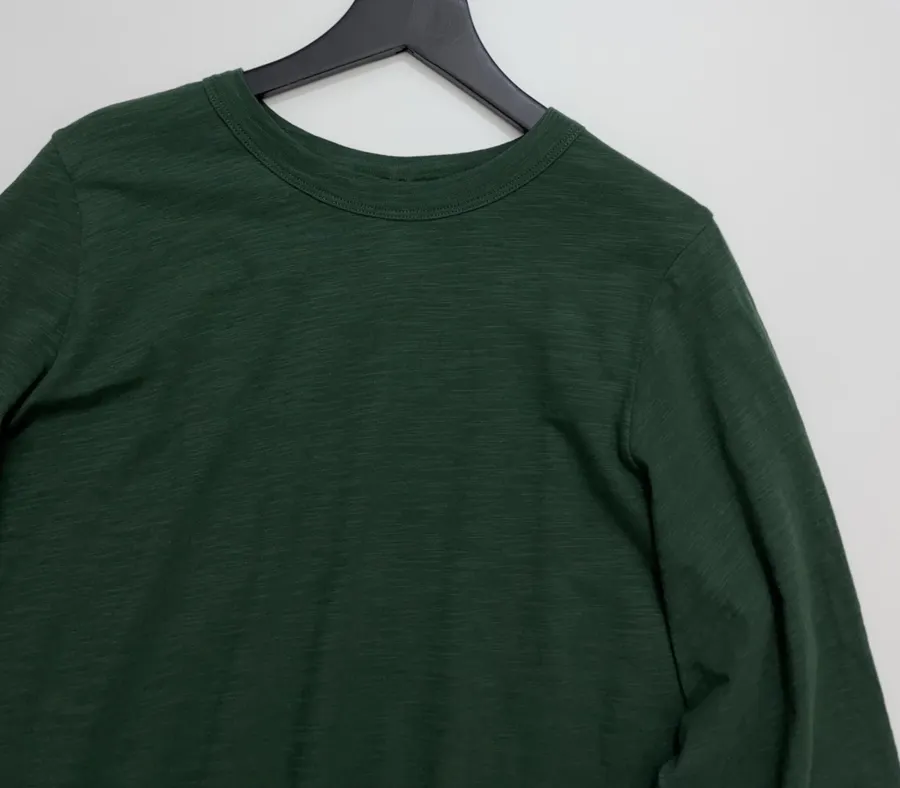 Casual Top in Dark Green, product view 02