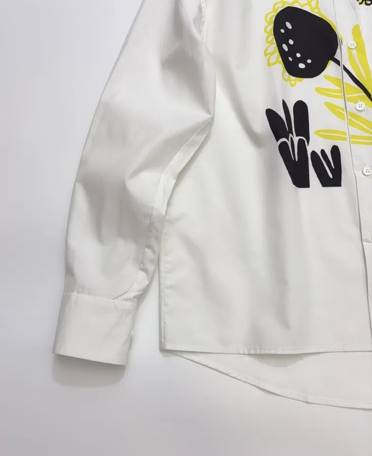 White Abstract Floral Relaxed Shirt in White, product view 09