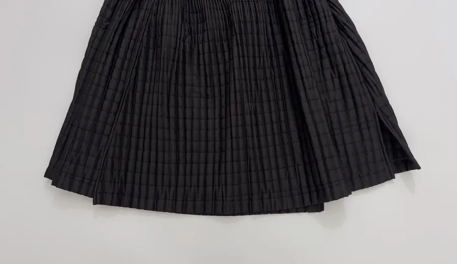 Plaid Side-Slit Overlapping Collar Tie-Style V-Neck Sleeveless Vest Jacket in Black, product view 09
