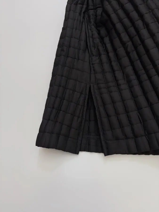 Plaid Side-Slit Overlapping Collar Tie-Style V-Neck Sleeveless Vest Jacket in Black, product view 11