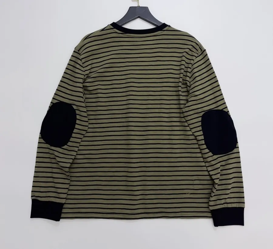 Japanese-style Letter-striped Crewneck Loose Long-sleeve T-shirt in Olive Green, product view 10