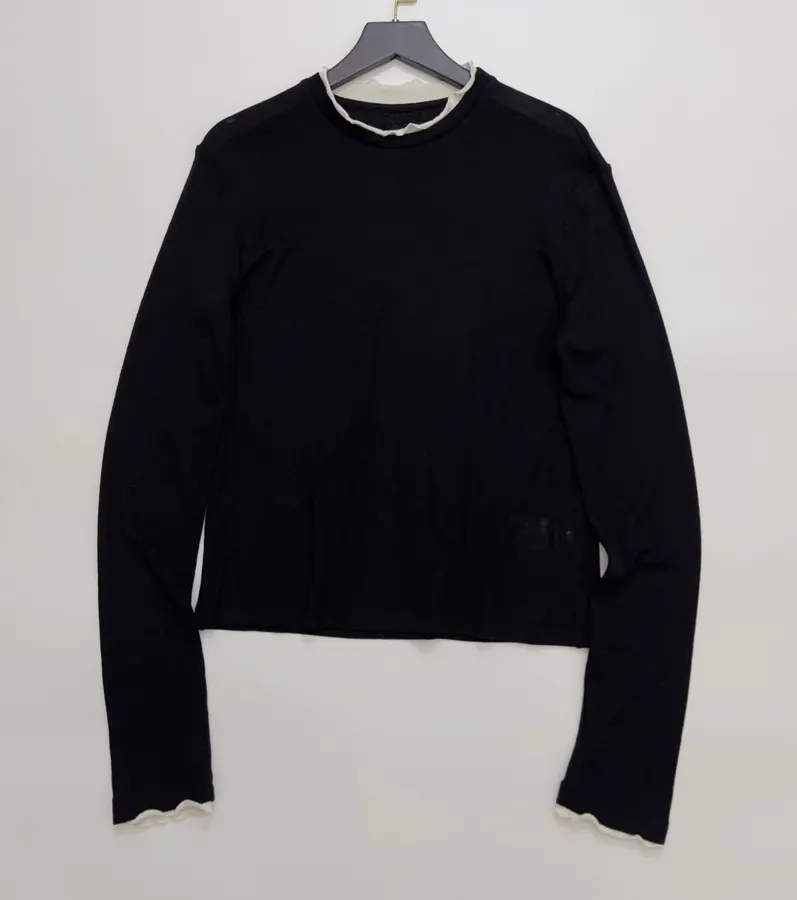 Beaded Double-Collar Wool Fitted Top in Black, product view 01